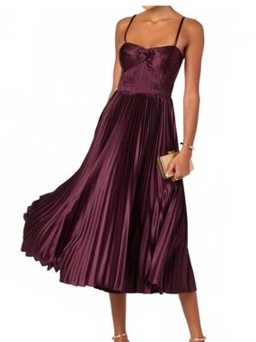 Astr the label women’s midi wine dress
